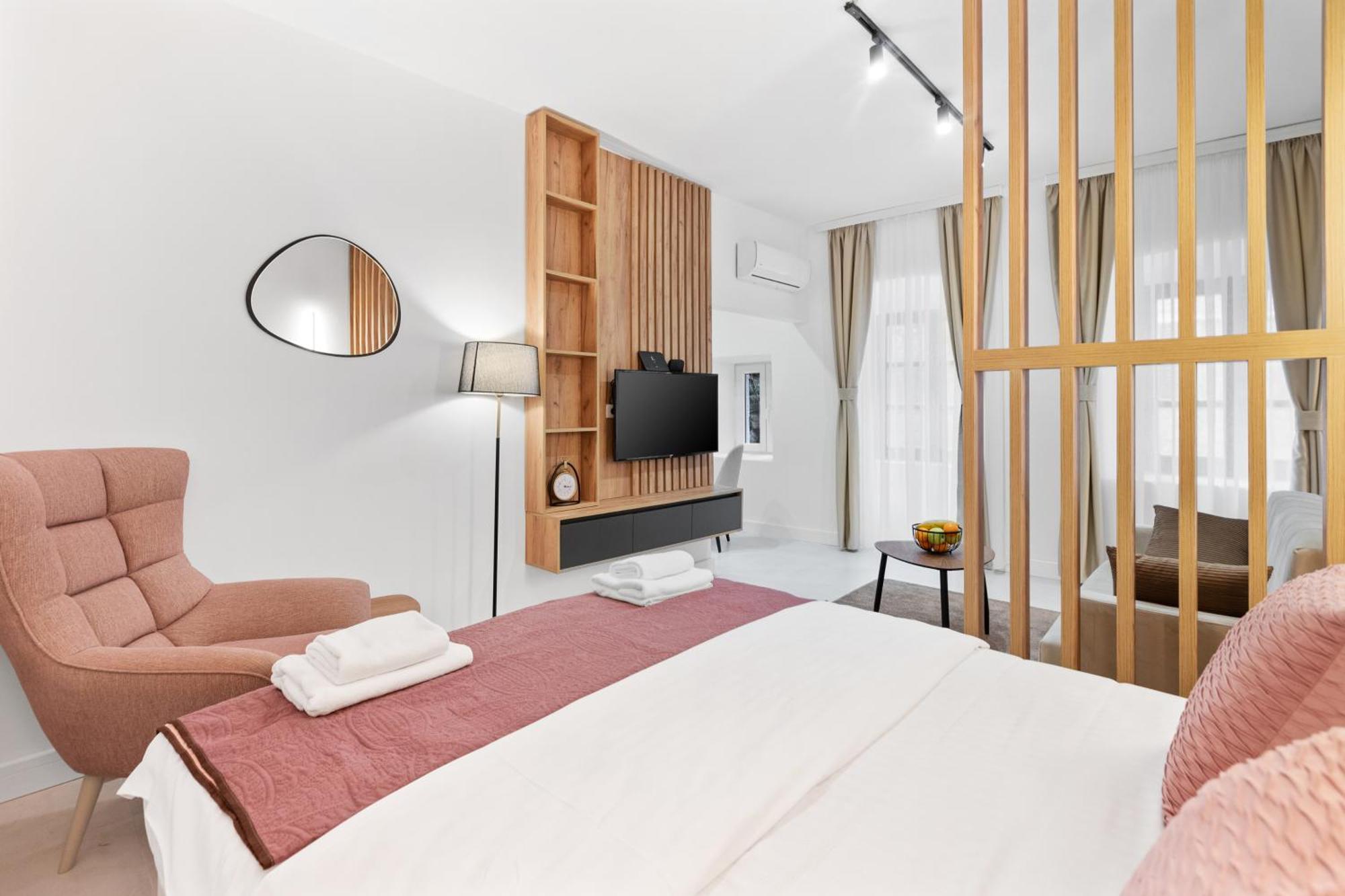 Old Town 466 Apartments كوتور المظهر الخارجي الصورة